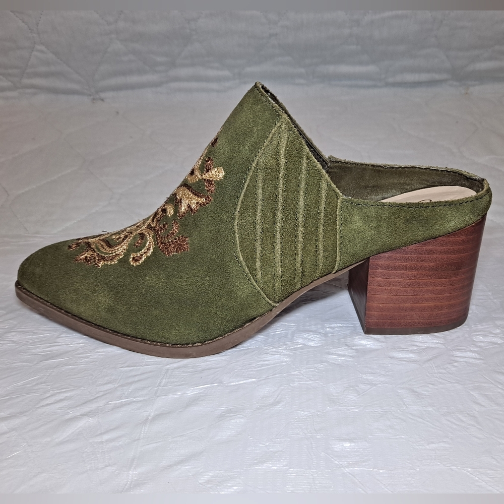 Seychelles Suede Leather Embroidered Mules Women's 8.5 Green/Brown/Gold 2.5 Heel